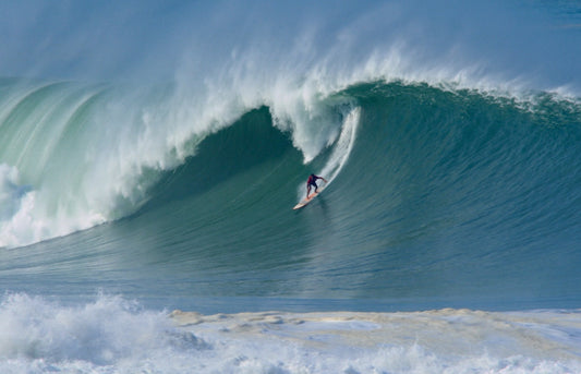 Puerto Escondido goes XXL with 20ft+ waves