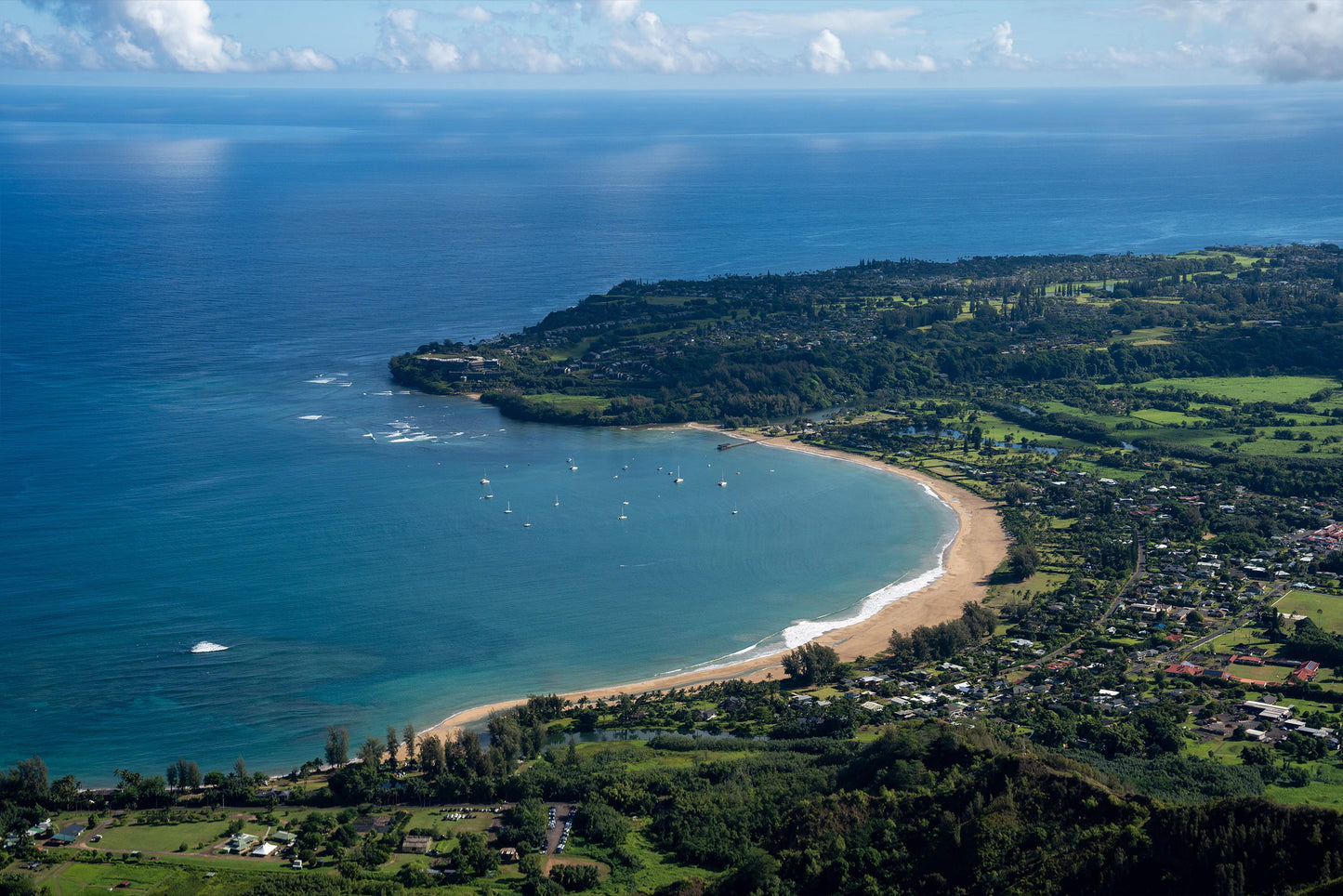 Hanalei Bay - SoCal Surfer