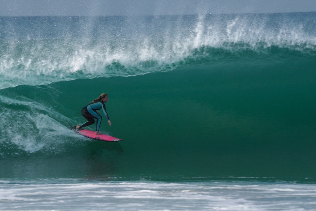 Alyssa Spencer & Others Surf Epic San Diego Swell